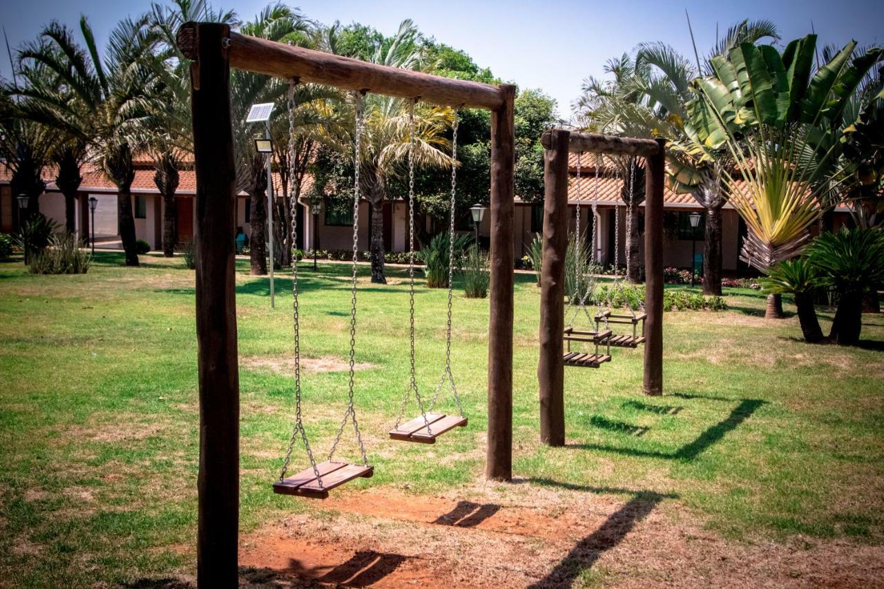 Villa De Holanda Parque Hotel Holambra Zewnętrze zdjęcie